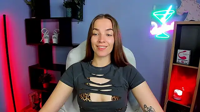 kenzie x online show from October 16, 2025, 6:32 am