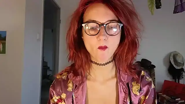 TatianaRomanov online show from September 9, 2025, 4:49 pm