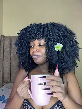 Sugar plum44 online show from April 25, 2026, 2:14 am