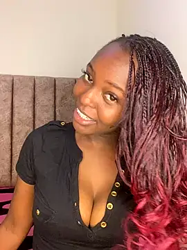 Sugar plum44 online show from October 23, 2025, 8:51 pm