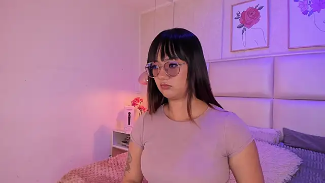 Aily Yozuko online show from May 1, 2026, 2:38 am