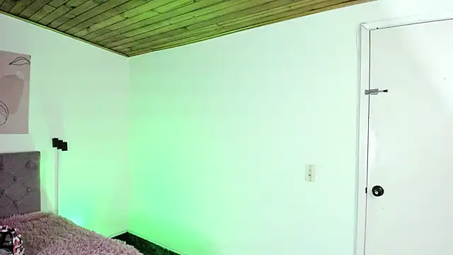 GENNESIS LOVE online show from March 18, 2025, 3:23 am