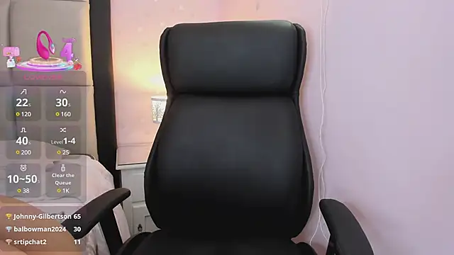 HannaClarrk  online show from March 15, 2025, 5:15 pm