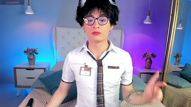 cherryy boy online show from November 8, 2025, 8:34 pm