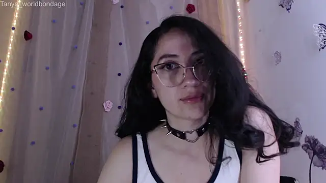 Tanya WorldBondage online show from June 5, 2026, 12:15 am