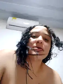 Liancy online show from February 17, 2026, 12:52 am