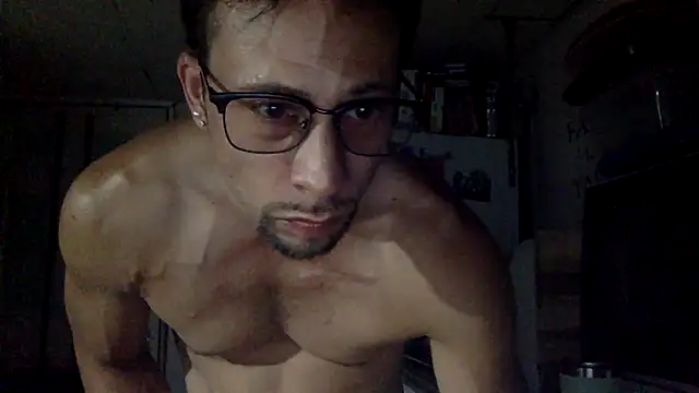 tongueispowerr6d9 online show from October 11, 2025, 9:10 am