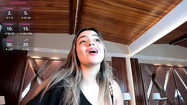 Snapshot of IsabellaaJoness chatting on July 21, 2026, 12:28 pm IsabellaaJoness online show from July 21, 2026, 12:28 pm