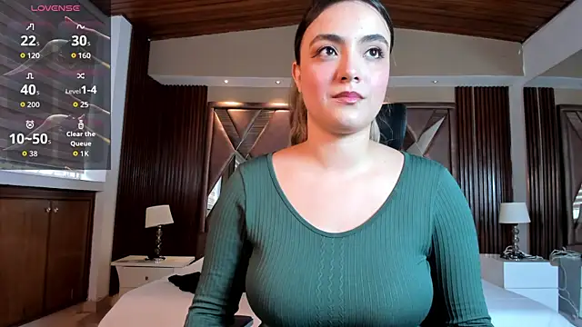 Snapshot of IsabellaaJoness chatting on August 5, 2026, 12:10 pm IsabellaaJoness online show from August 5, 2026, 12:10 pm