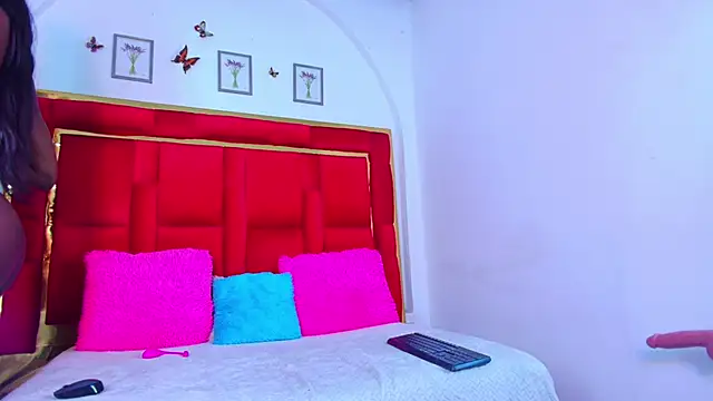 CoralHarrinson online show from September 21, 2025, 9:31 pm