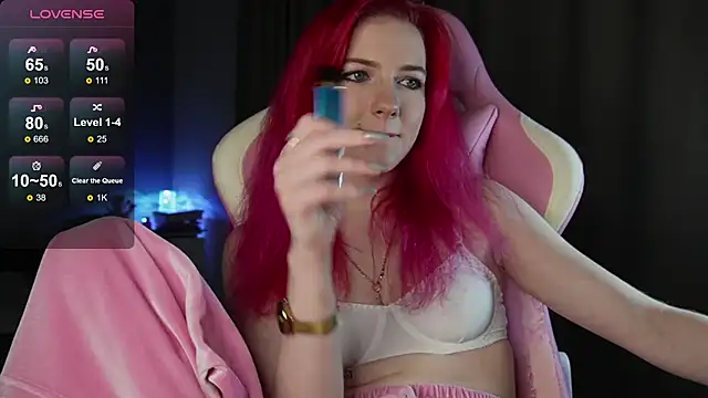 joyhannahh online show from November 29, 2025, 4:51 pm