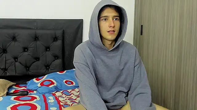 alex connorr online show from January 4, 2025, 8:27 pm