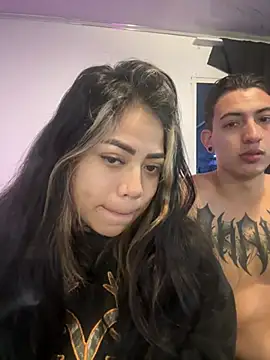 aliensexy online show from May 3, 2026, 1:11 am