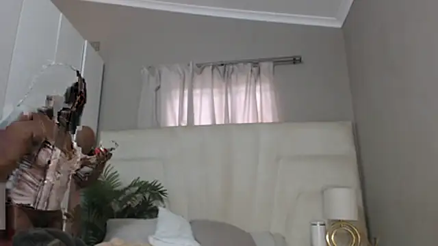 naughtyblackdolie online show from March 13, 2026, 9:36 am