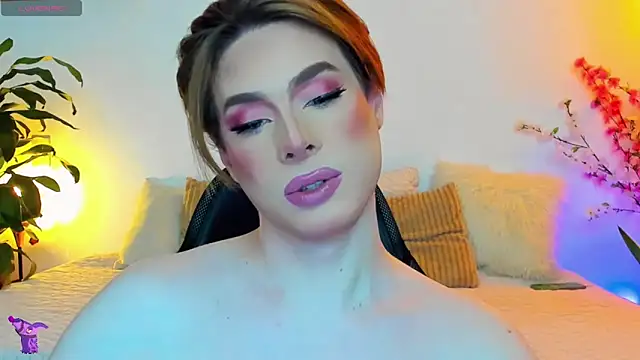 Snapshot of mike_blossom chatting on March 23, 2026, 2:17 pm mike blossom online show from March 23, 2026, 2:17 pm