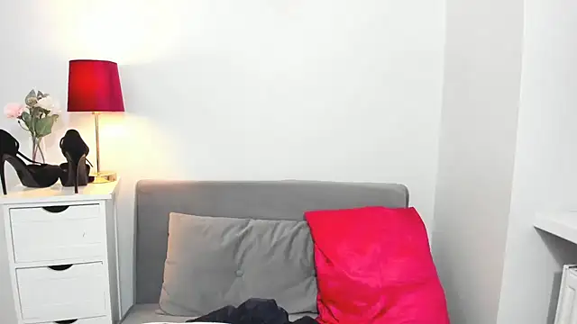 CrystalHotty online show from March 17, 2025, 10:29 pm