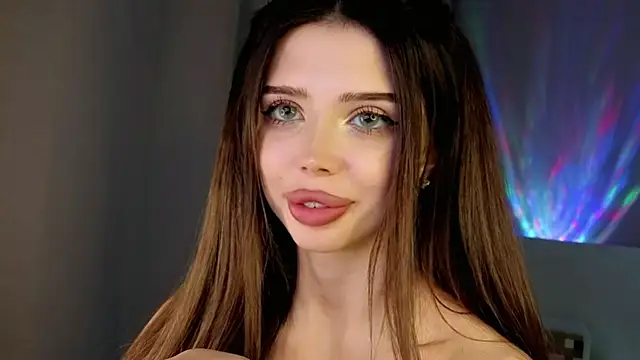 Jessie Johns online show from April 30, 2026, 8:57 pm