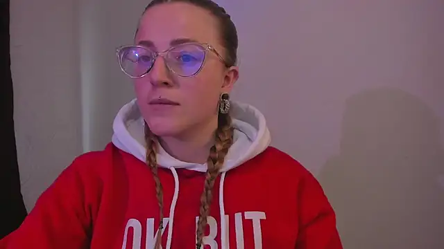 tekila   online show from February 11, 2025, 7:16 pm