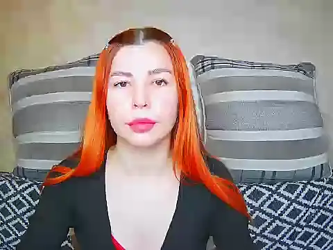 ElllaNuar online show from October 15, 2025, 3:27 am