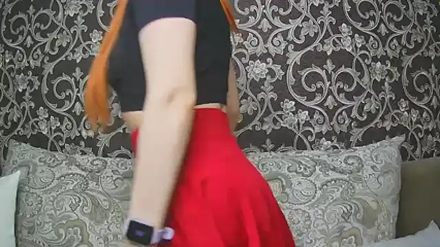 Snapshot of ElllaNuar chatting on February 10, 2026, 7:29 am ElllaNuar online show from February 10, 2026, 7:29 am