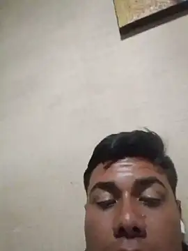 Snapshot of Pitograndemaclein chatting on March 23, 2026, 11:32 am Pitograndemaclein online show from March 23, 2026, 11:32 am