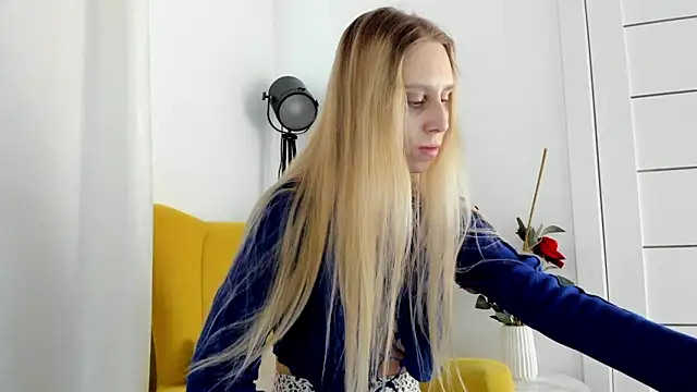 miissblonde online show from March 16, 2026, 1:35 am