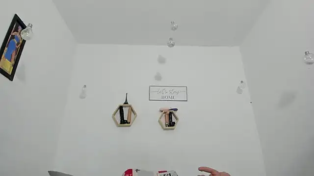 clarise cooper online show from September 25, 2025, 8:09 am