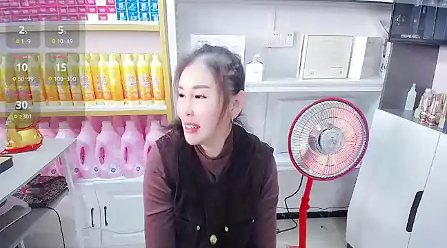 Eva 999 online show from December 9, 2024, 2:24 am