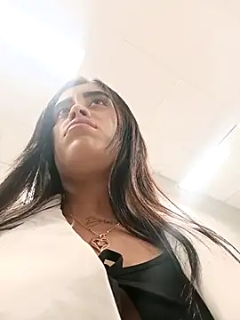 Freyja300 online show from February 26, 2025, 12:38 pm