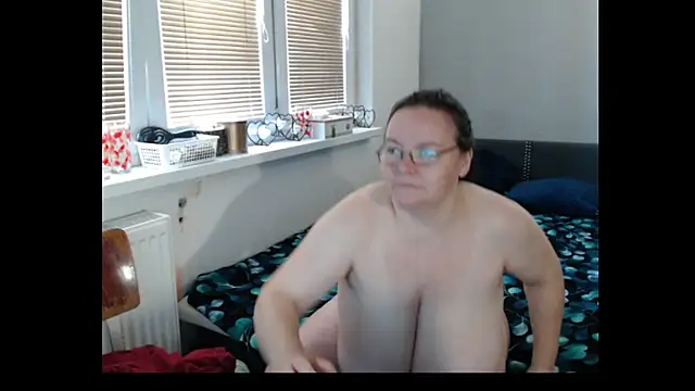 Sweetboobs online show from June 18, 2026, 8:02 am