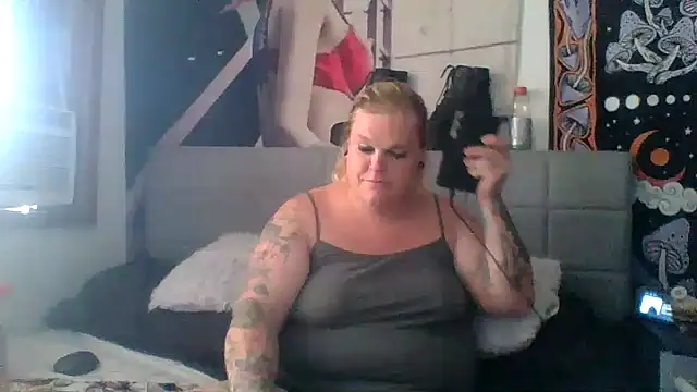 Snapshot of Trans_Girl_next_door420 chatting on July 10, 2026, 10:10 pm Trans Girl next door420 online show from July 10, 2026, 10:10 pm