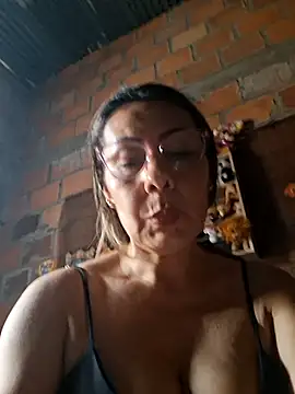 Mia-funny20 online show from March 8, 2026, 8:56 pm