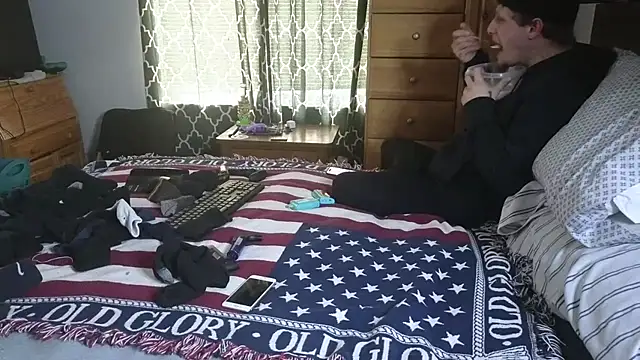 SpAzZ1234 online show from February 6, 2026, 7:43 pm