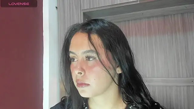 valerymeyerr online show from April 29, 2026, 11:47 am