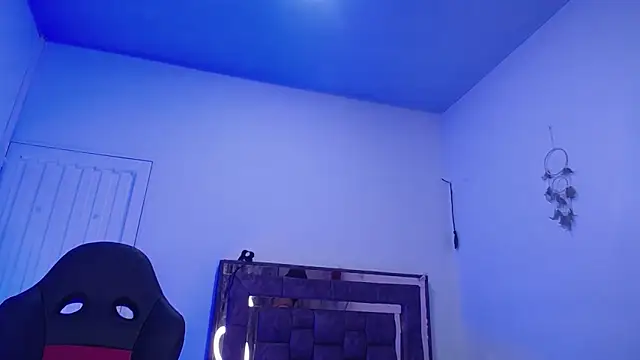 alejandrafitt online show from September 10, 2025, 12:20 am