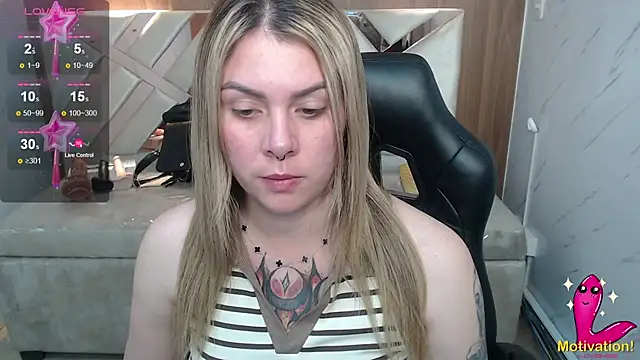 Paula b  online show from July 4, 2026, 12:53 pm