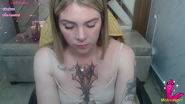 Paula b  online show from June 11, 2026, 12:43 am