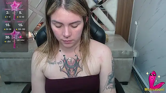 Paula b  online show from July 3, 2026, 12:55 pm