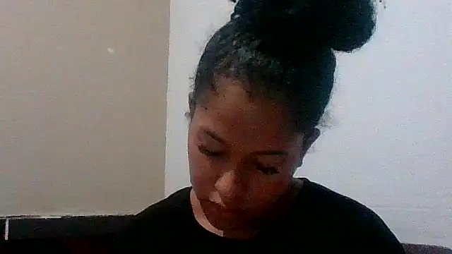 Kitra New online show from October 30, 2025, 7:50 am