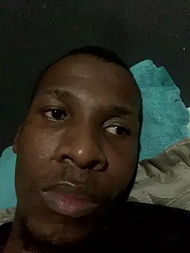 Snapshot of DManL chatting on January 8, 2026, 7:42 pm DManL online show from January 8, 2026, 7:42 pm