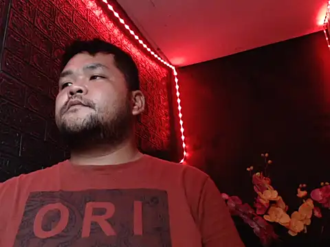 sydneyken online show from October 13, 2025, 12:18 pm