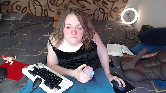 MiniNatalie online show from March 11, 2025, 4:30 am