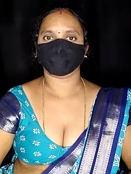 vintage-vibs online show from November 20, 2025, 5:46 pm