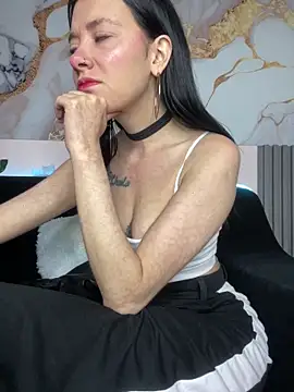 Isabella 21x online show from October 13, 2025, 12:29 pm