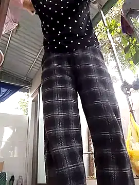 Aninyin22 online show from March 20, 2026, 3:29 am