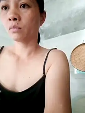 Aninyin22 online show from June 30, 2026, 5:51 am