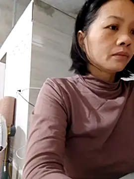 Aninyin22 online show from November 4, 2025, 12:25 am