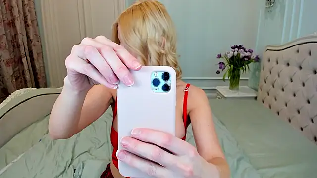 Snapshot of mechloe chatting on March 13, 2026, 4:23 pm mechloe online show from March 13, 2026, 4:23 pm