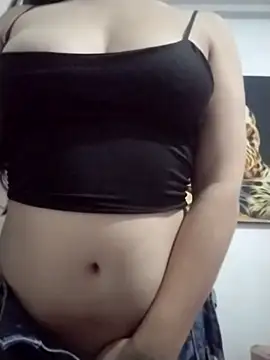 dulccemaria24 online show from September 14, 2025, 6:19 pm