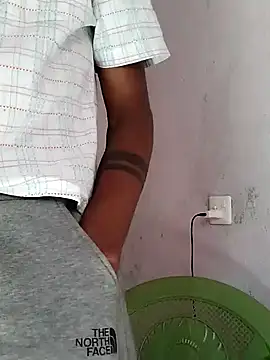 Snapshot of Dawi3 chatting on January 14, 2025, 12:03 pm Dawi3 online show from January 14, 2025, 12:03 pm